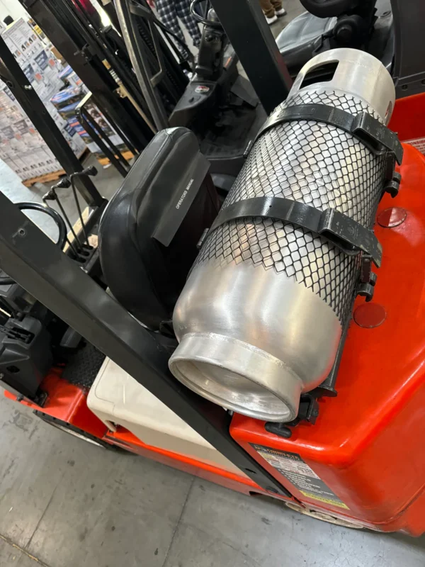 Flame King 43.5lb Aluminum Forklift Propane Tank Cylinder with Gauge - Image 6
